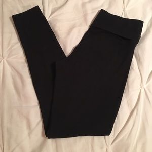 Victoria’s Secret black yoga pants- size Small